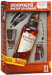 Виски Dewar's White Label (Дюарс Белая Этикетка) шотландский купажированный 40% 0,75л п/у + бокалы шот для виски 3шт.